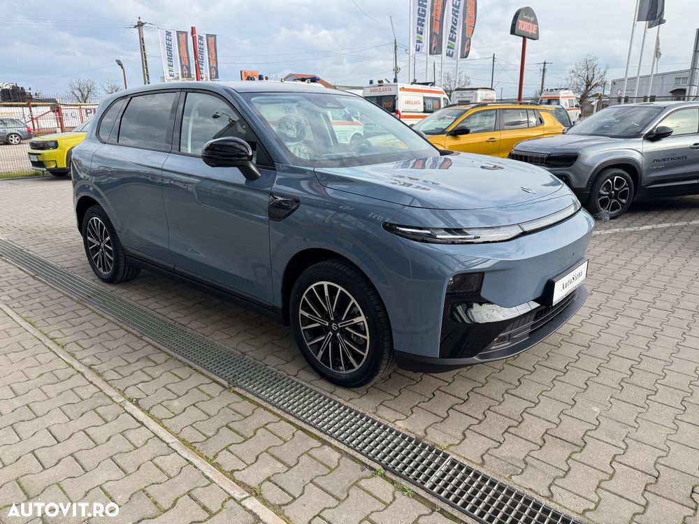 Leapmotor C10 69.9 kWh Design - 8