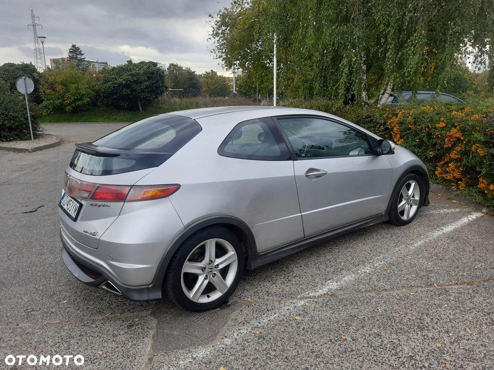Honda Civic 2.2i-CTDi TypeS - 7