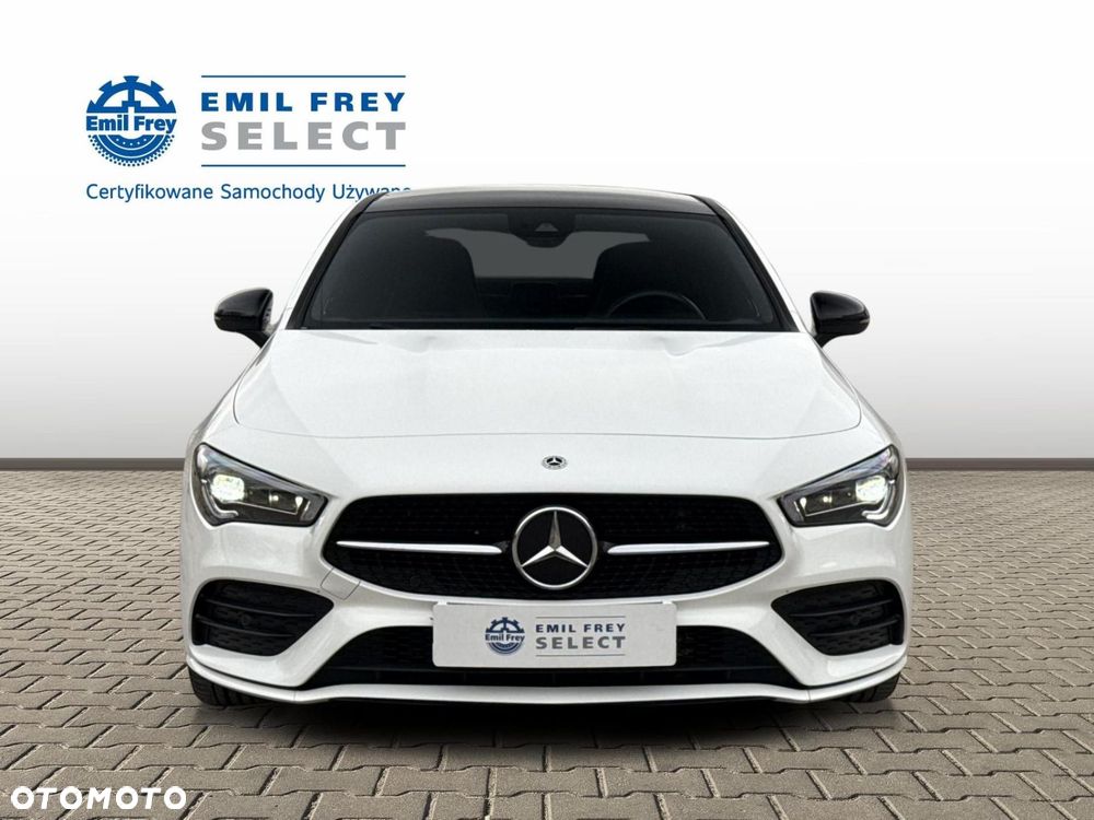 Mercedes-Benz CLA 200 7G-DCT - 9