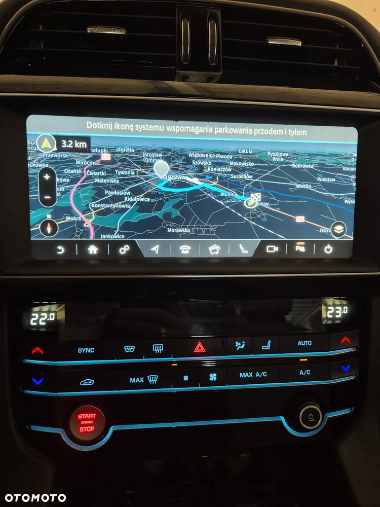 Jaguar F-Pace 2.0 i4P AWD Portfolio - 8