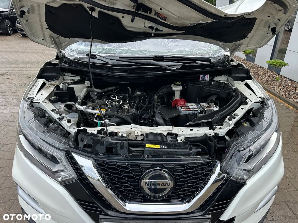 Nissan Qashqai 1.3 DIG-T N-Connecta - 14