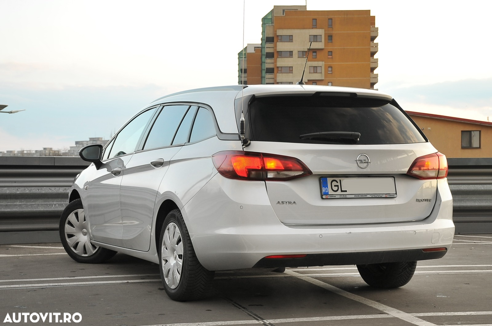 Opel Astra 1.0 Turbo Start/Stop Sports Tourer Edition - 5