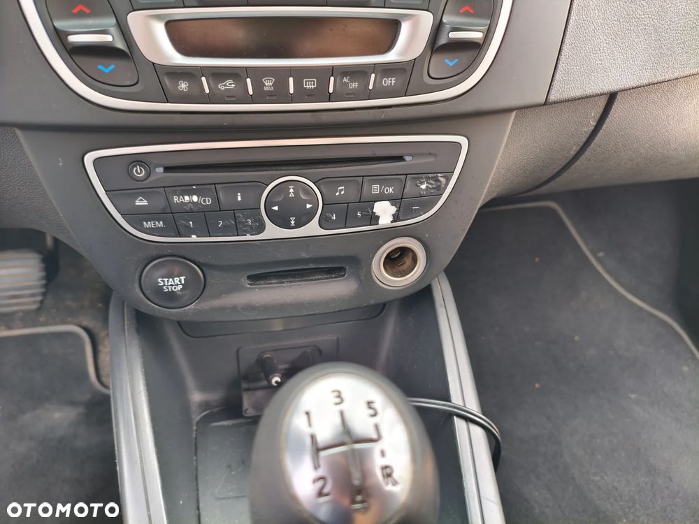 Renault Megane 1.5 dCi Expression - 13