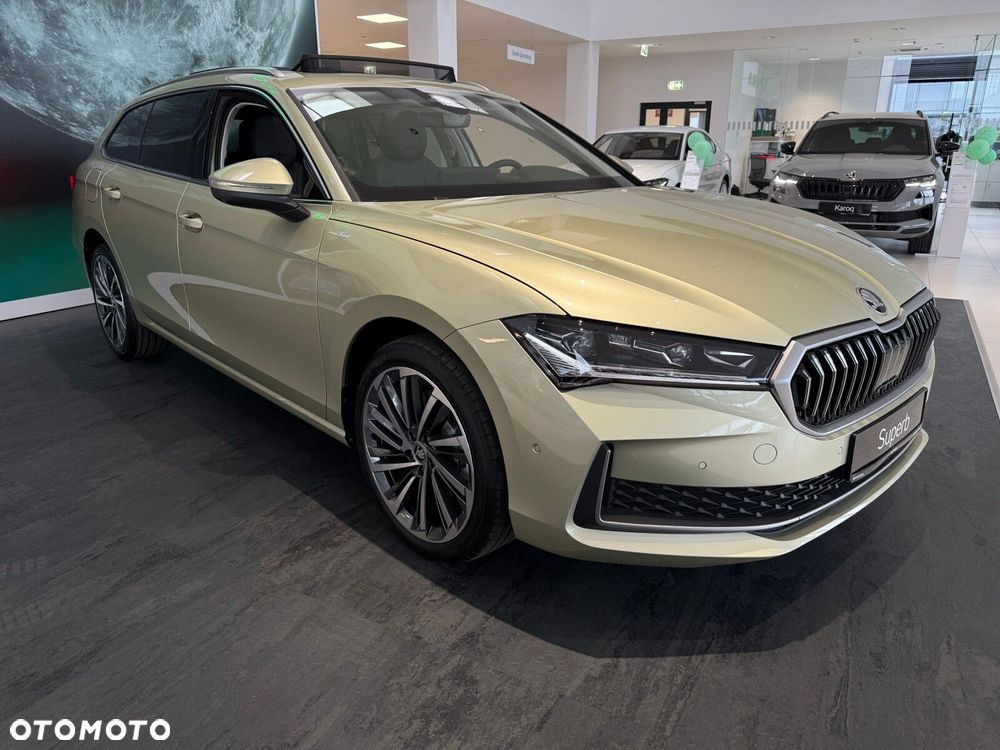 Skoda Superb 2.0 TDI SCR 4x4 L&K DSG - 2