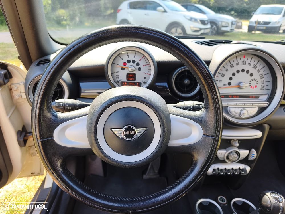 MINI 3 Portas Cooper D - 7