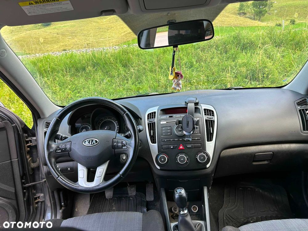 Kia Ceed - 3