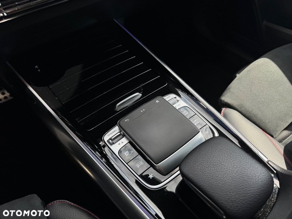 Mercedes-Benz Klasa B 200 d AMG Line 8G-DCT - 22