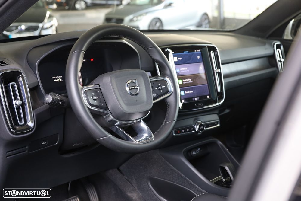 Volvo C40 Recharge Plus - 12