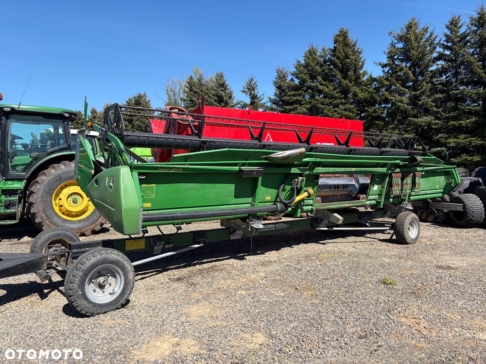 John Deere S680i - 39