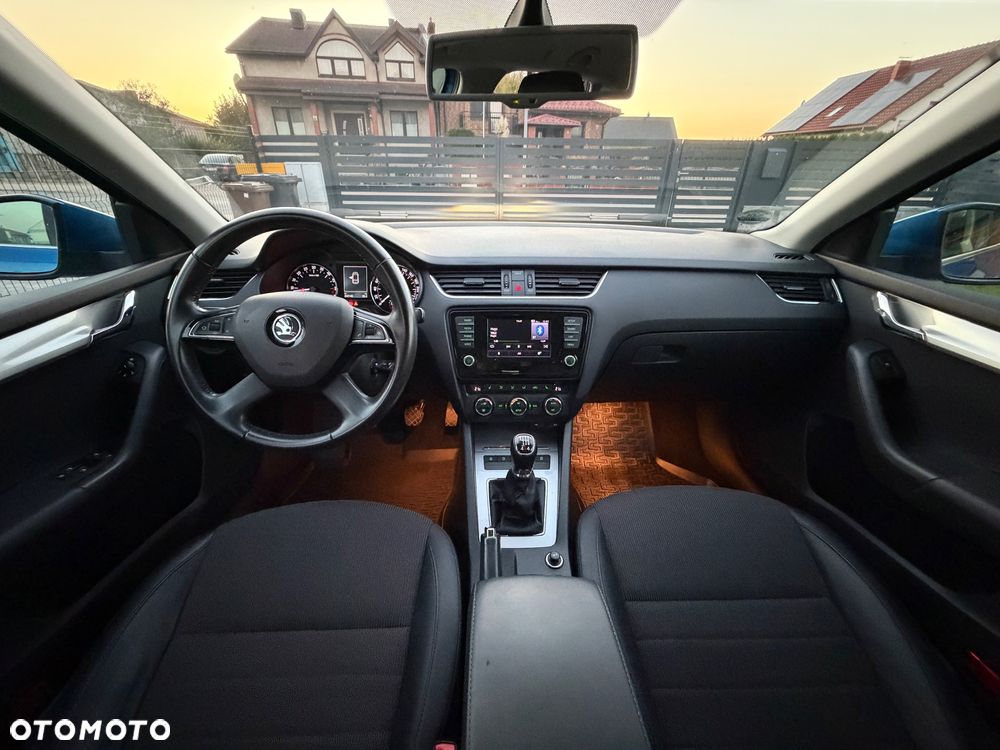 Skoda Octavia 2.0 TDI 4x4 Edition - 6