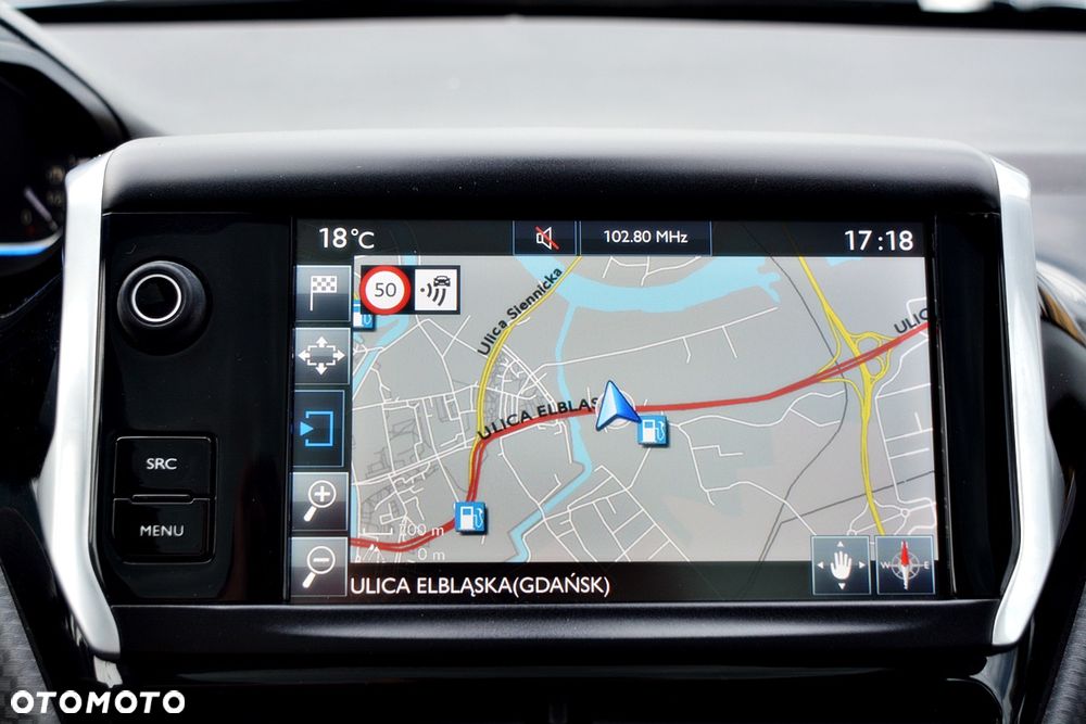 Peugeot 2008 PureTech 110 GPF Stop&Start EAT6 Allure - 22