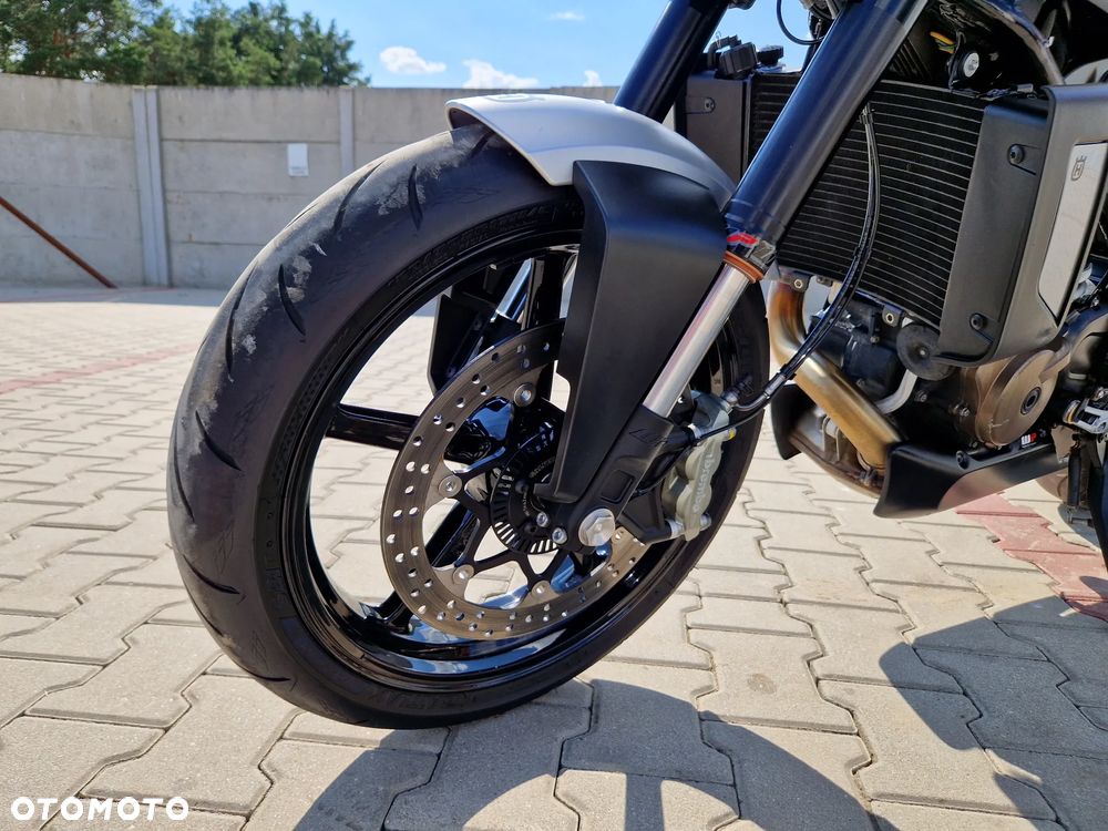 Husqvarna Vitpilen - 15