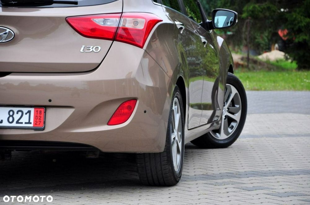 Hyundai i30 - 17