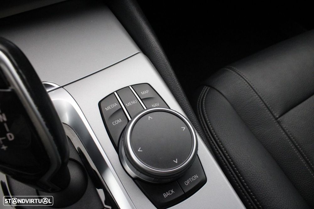 BMW 520 d Auto - 24