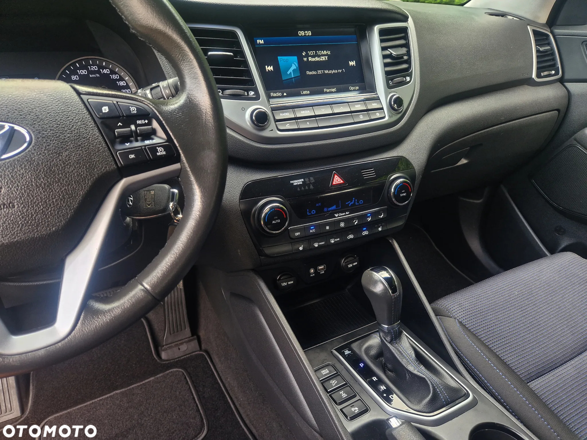 Hyundai Tucson 2.0 CRDi 4WD Automatik Trend - 24