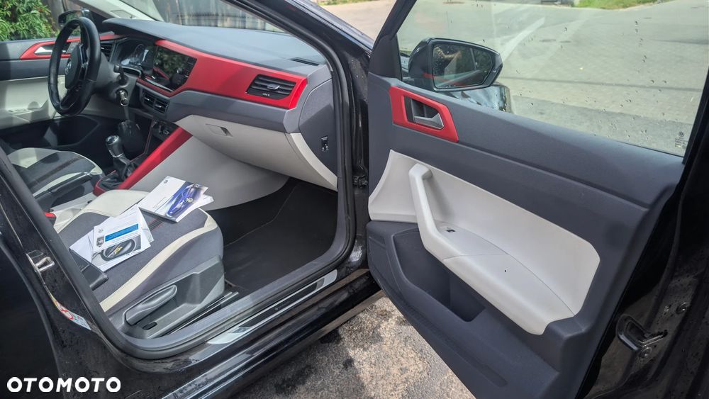 Volkswagen Polo 1.0 TSI Beats - 16