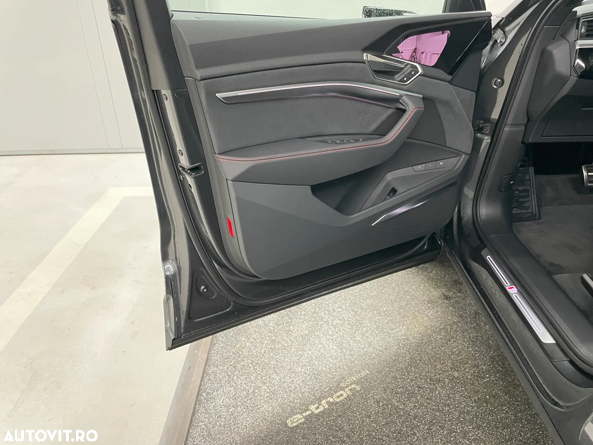 Audi Q8 - 11
