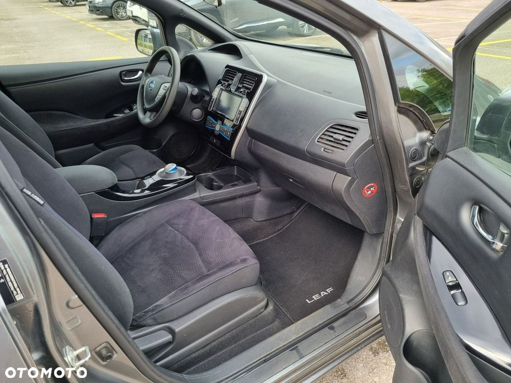 Nissan Leaf 30kWh Acenta - 13