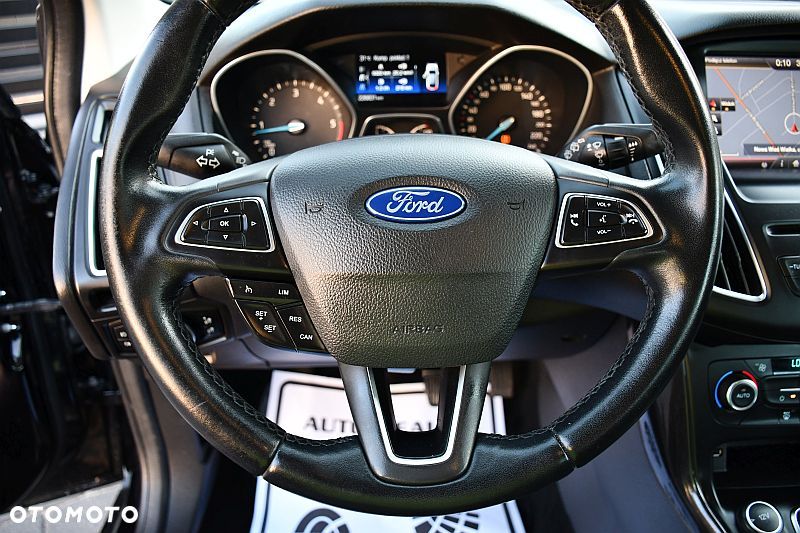 Ford Focus 1.5 TDCi DPF Start-Stopp-System Titanium - 12