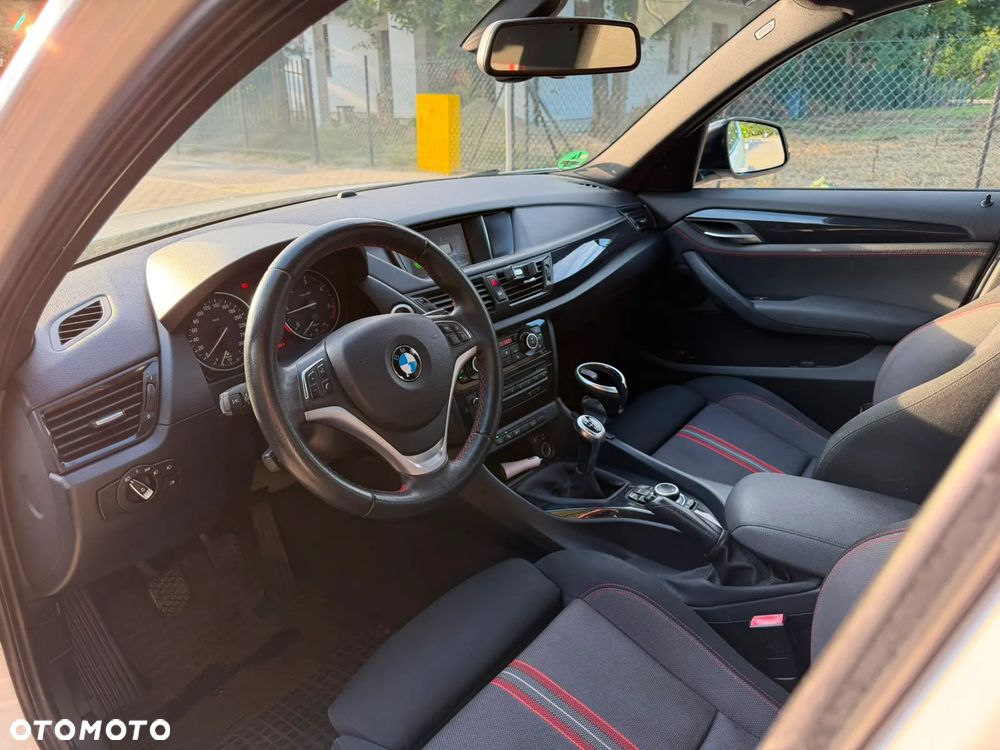 BMW X1 sDrive20d EfficientDynamics - 6