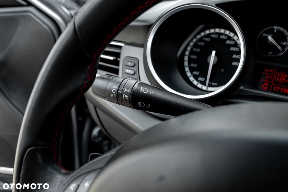 Alfa Romeo Giulietta 1.4 TB MultiAir Sport TCT - 21
