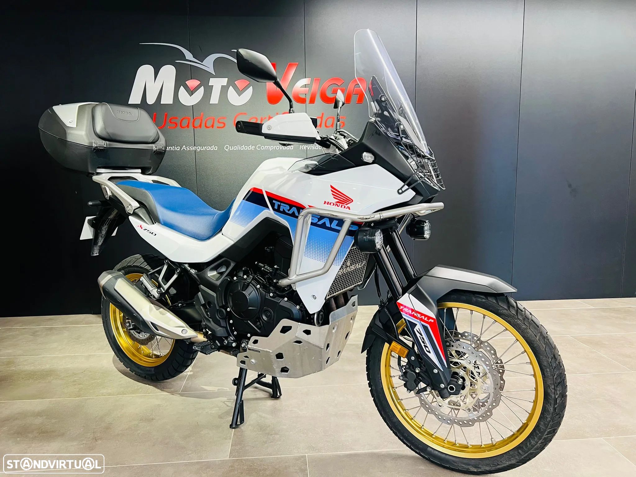 Honda Transalp 750 - 1