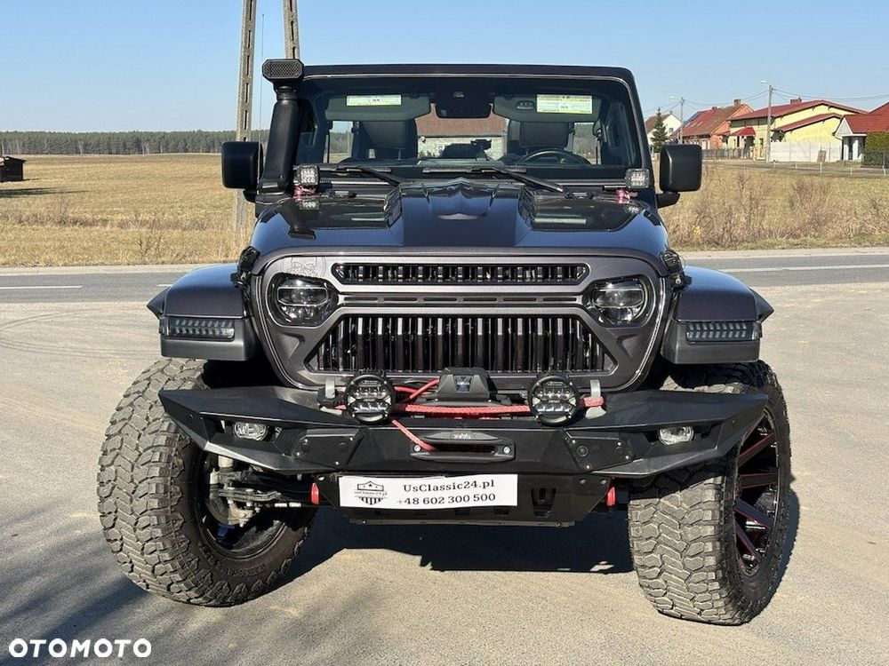 Jeep Wrangler - 21