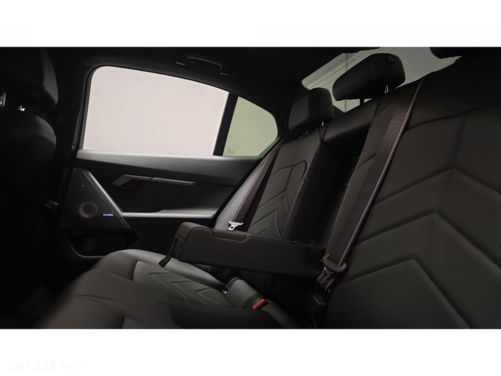 BMW Seria 5 - 23