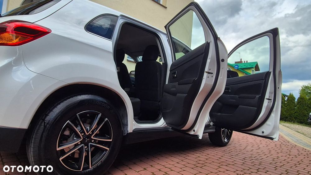 Mitsubishi ASX 1.6 Instyle NAVI AS&G - 32