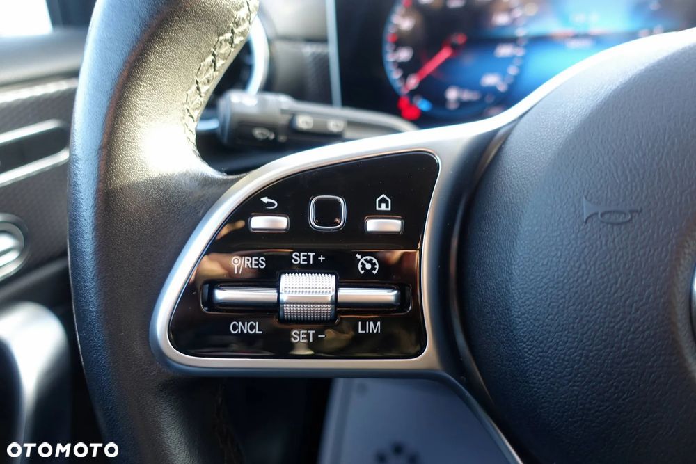 Mercedes-Benz Klasa A 180 d 7G-DCT Progressive - 22