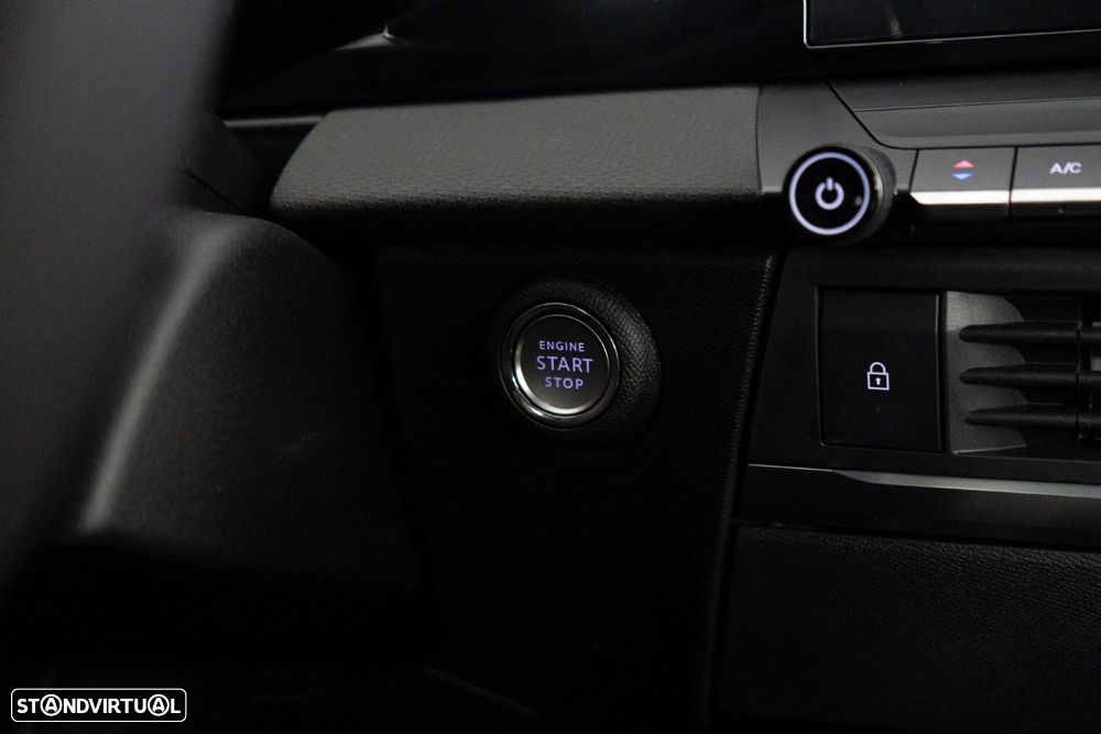 Opel Astra 1.2 T Edition Aut. - 21