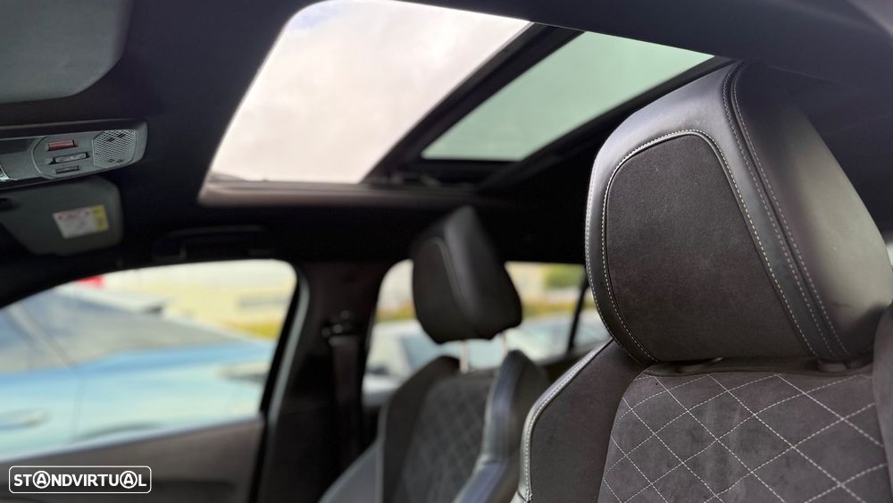 Peugeot e-2008 GT Pack - 16