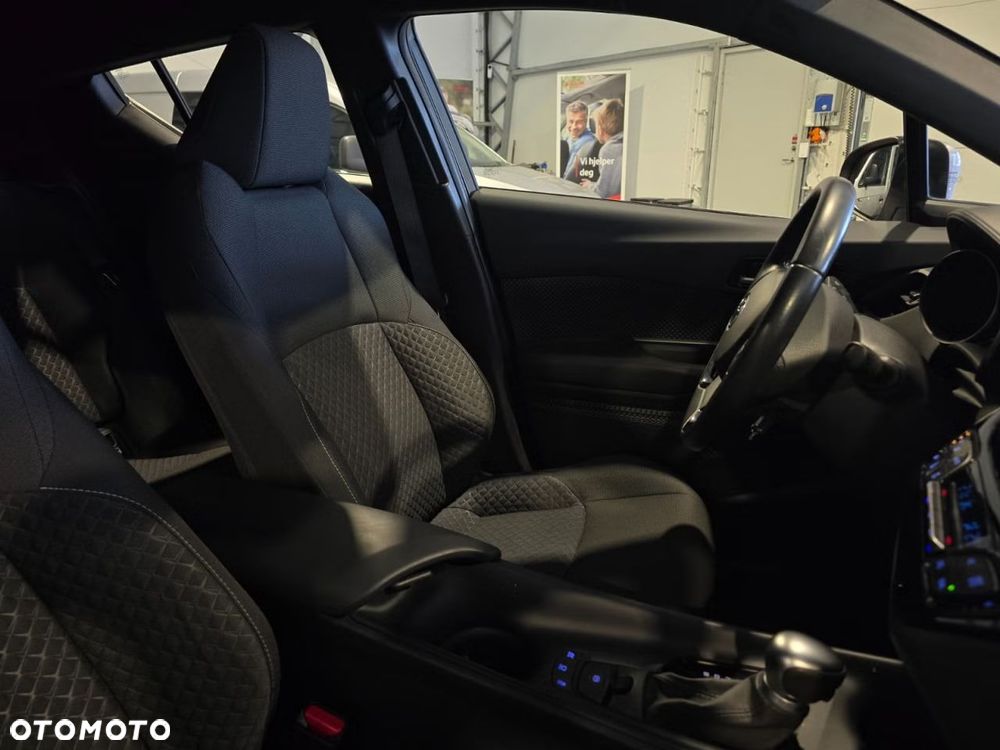 Toyota C-HR Style - 19