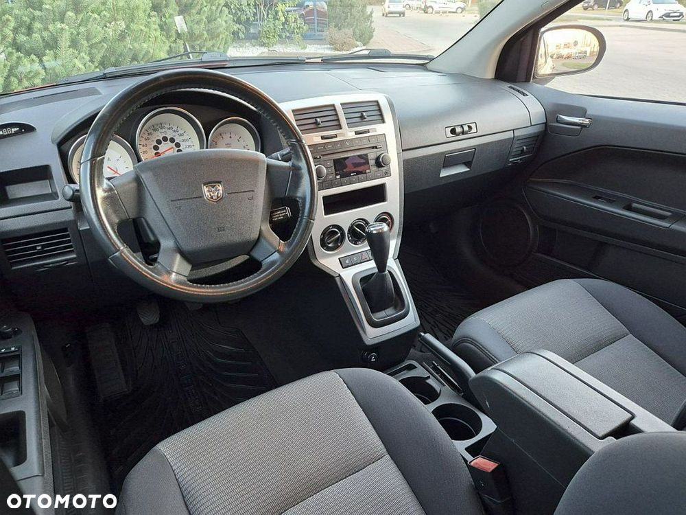 Dodge Caliber 1.8 SXT - 7