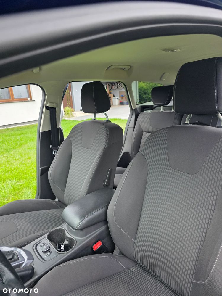 Ford Focus 1.6 TDCi Edition - 6