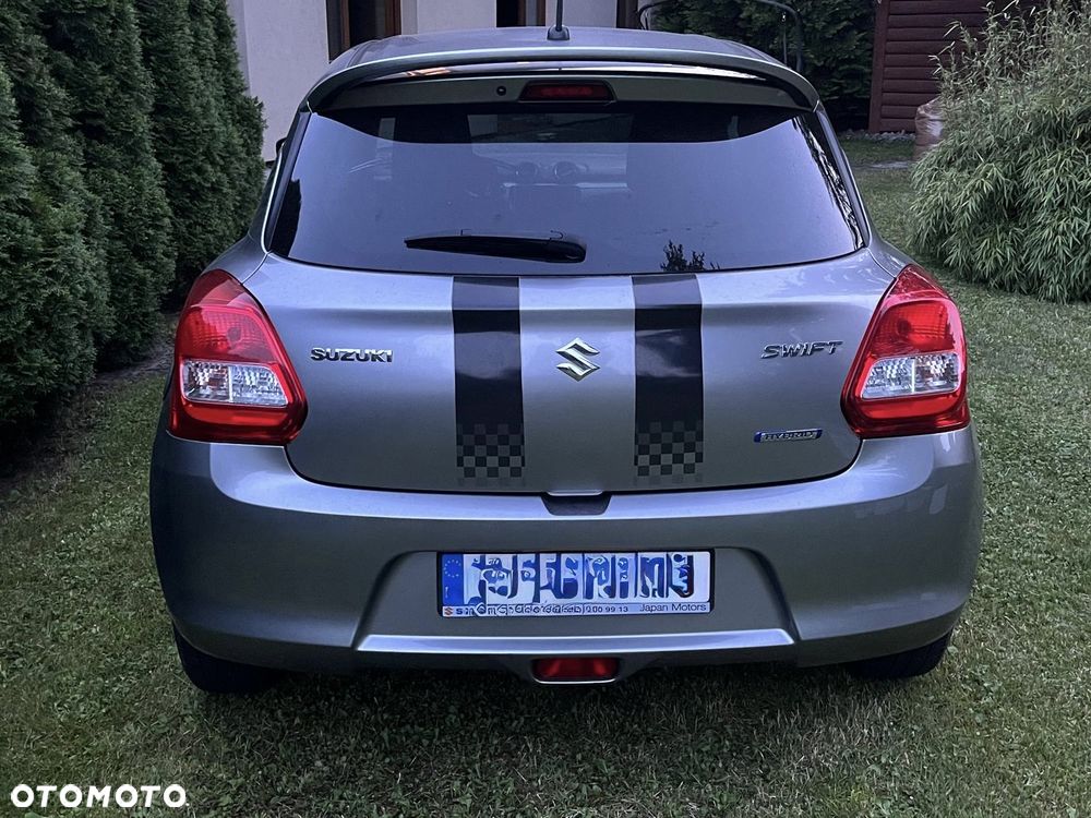 Suzuki Swift 1.2 Premium Plus - 6