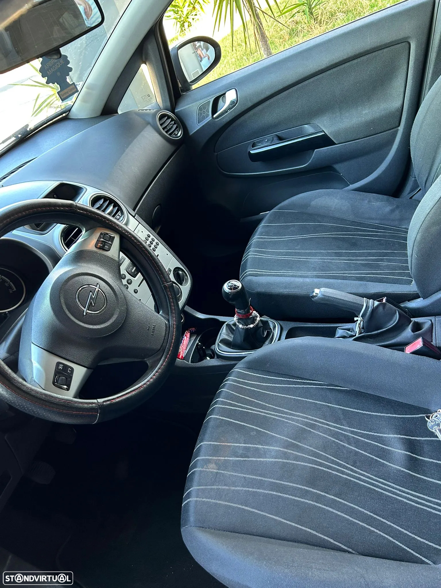 Opel Corsa - 8