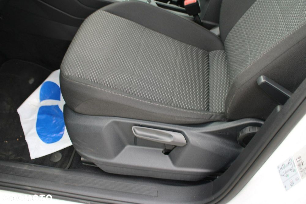 Volkswagen Tiguan Allspace - 22