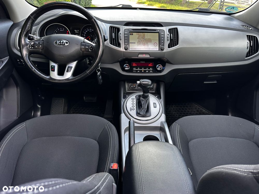 Kia Sportage 2.0 CRDI 4WD Automatik Fifa World Cup Edition - 22