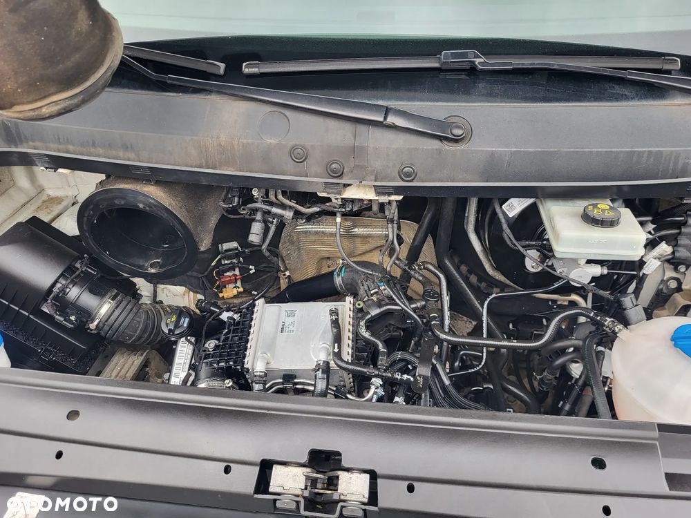 Volkswagen Crafter doka klima super stan skrzynia - 12