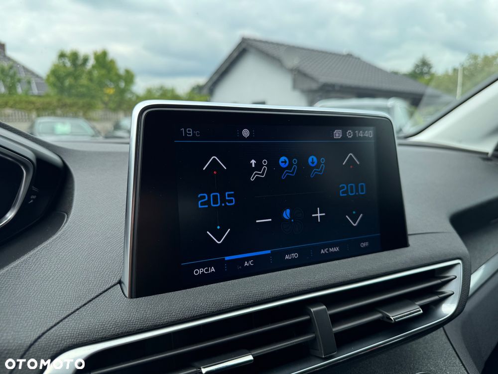 Peugeot 3008 BlueHDi 130 Stop & Start EAT8 Allure - 23