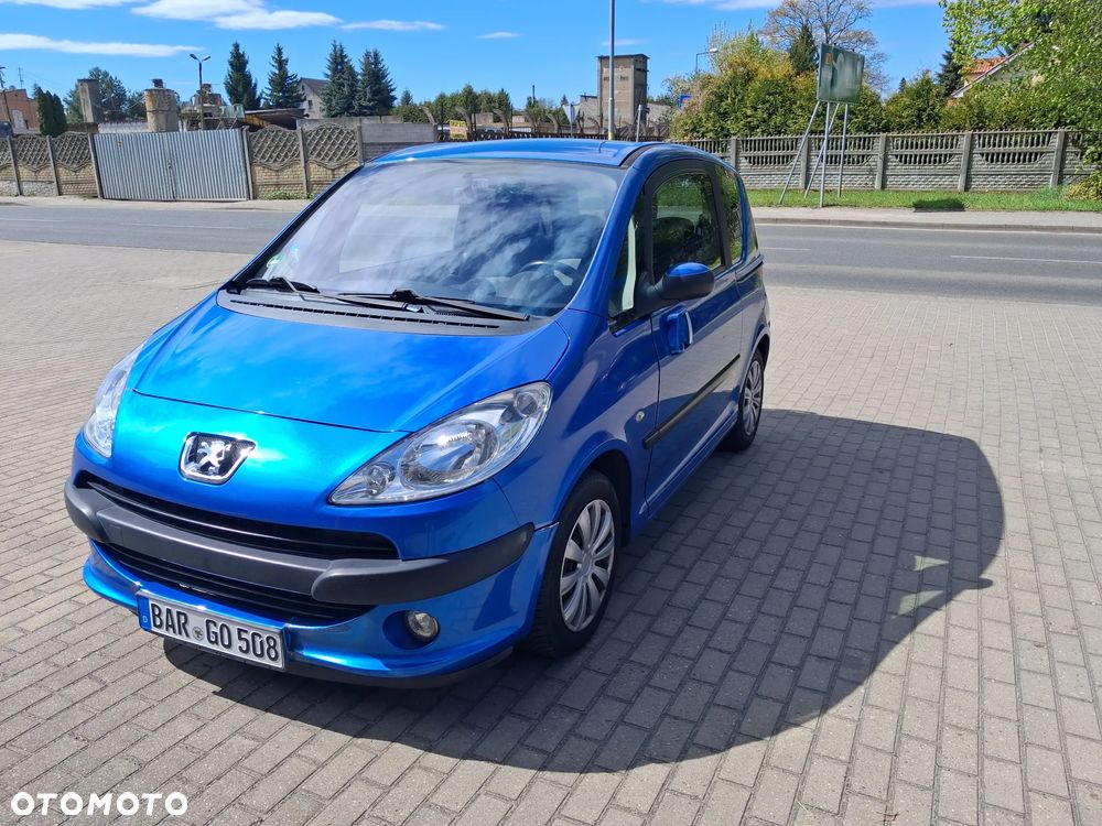 Peugeot 1007 1.4 Trendy - 1