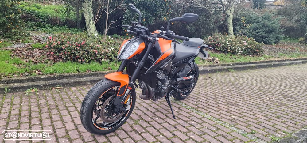 KTM 890 DUKE - 1