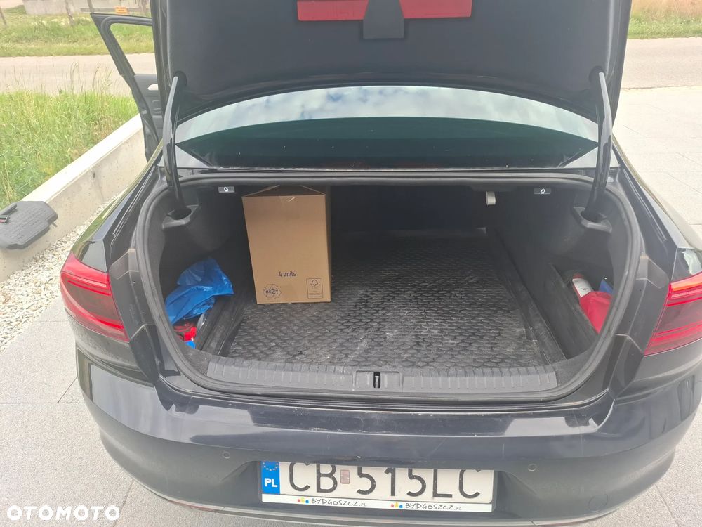 Volkswagen Passat 2.0 TDI 4Mot Elegance DSG - 20