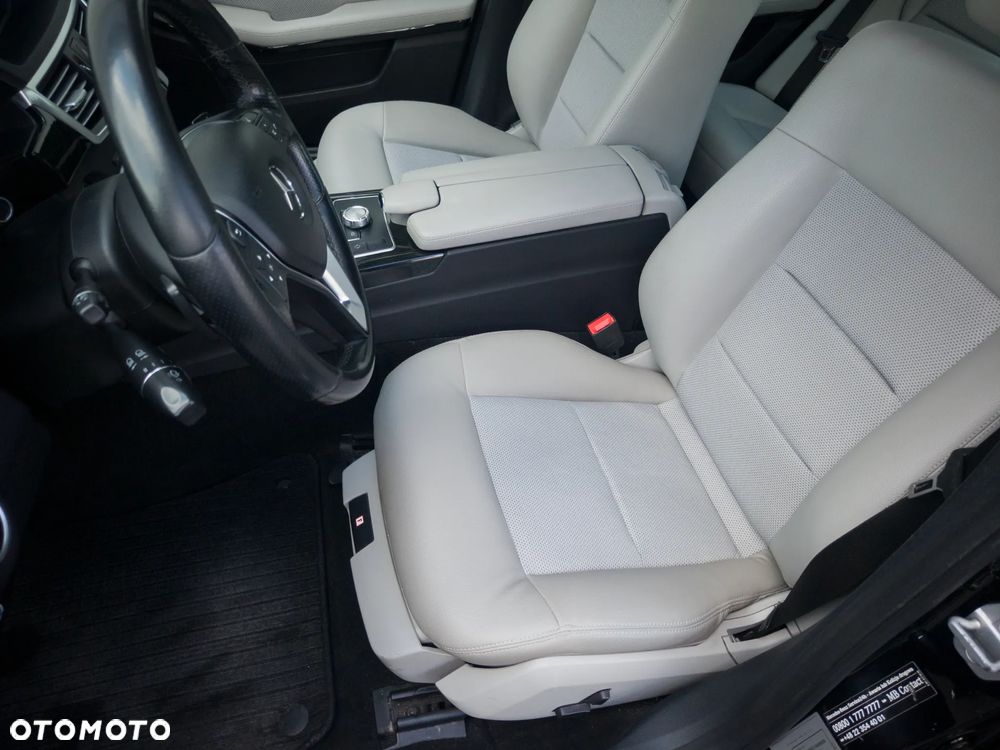 Mercedes-Benz Klasa E 220 BlueTEC 9G-TRONIC Avantgarde - 24