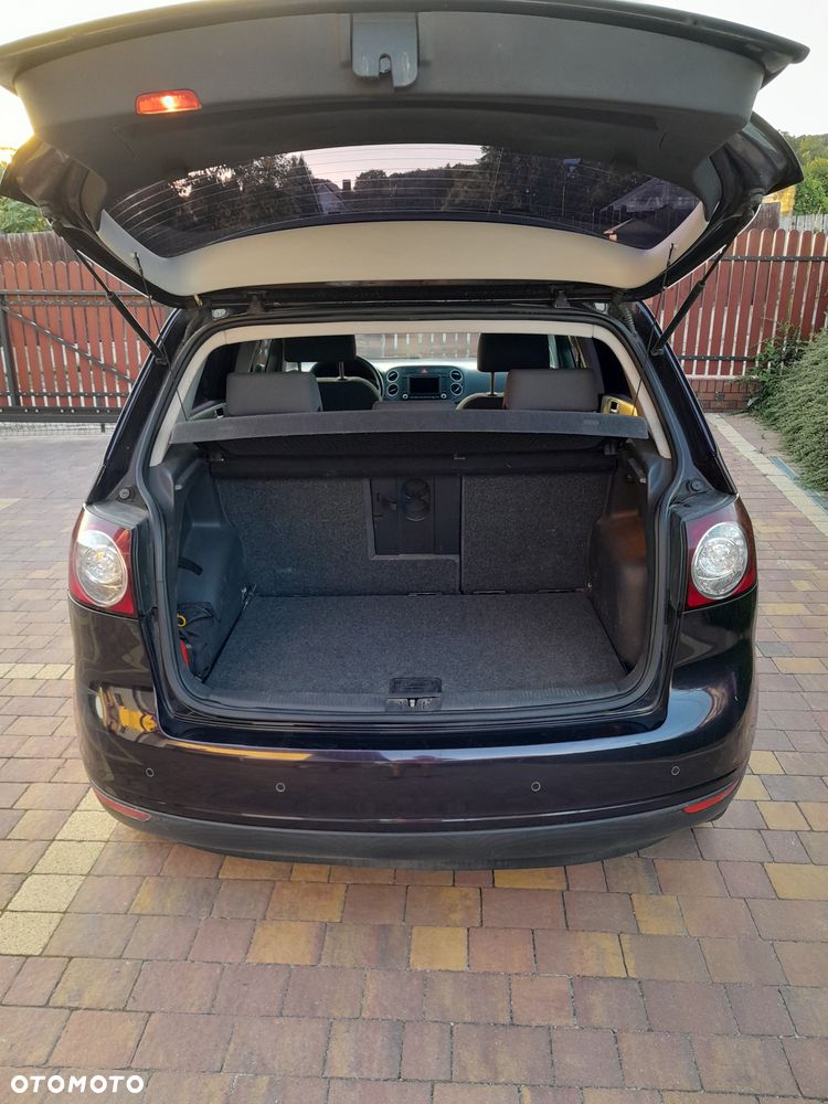 Volkswagen Golf Plus 2.0 FSI Comfortline - 9