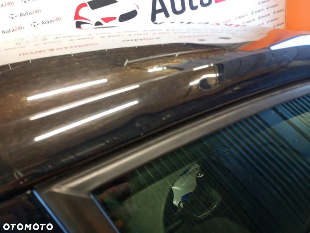 Volkswagen Polo 1.4 MATCH - 14