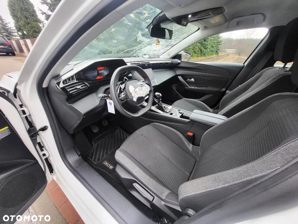 Peugeot 308 1.2 PureTech Active S&S - 11