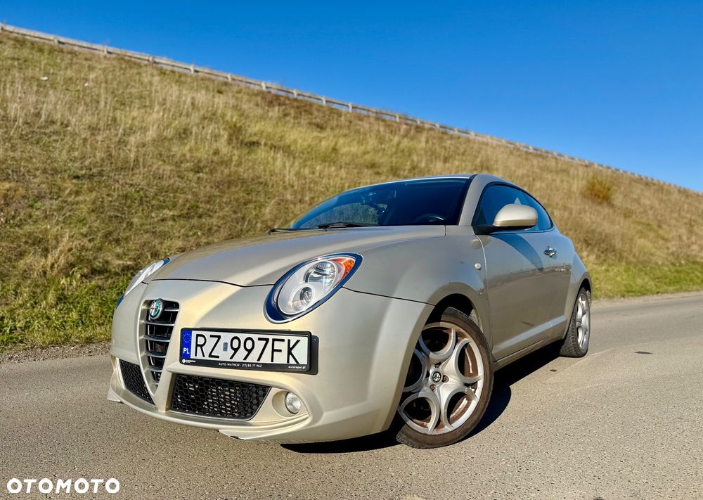 Alfa Romeo Mito 1.4 TB Distinctive - 10