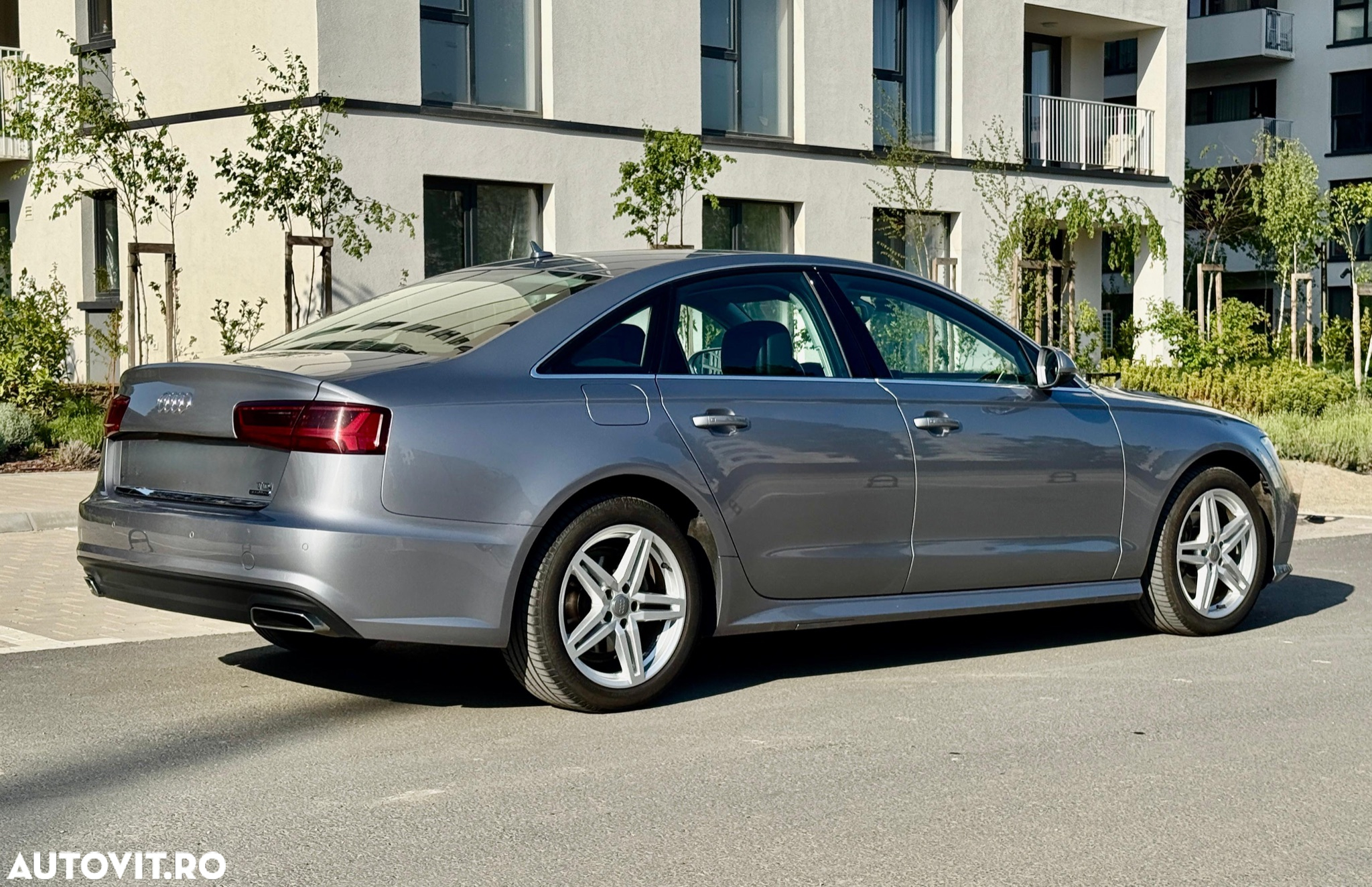 Audi A6 2.0 TDI quattro S tronic - 4